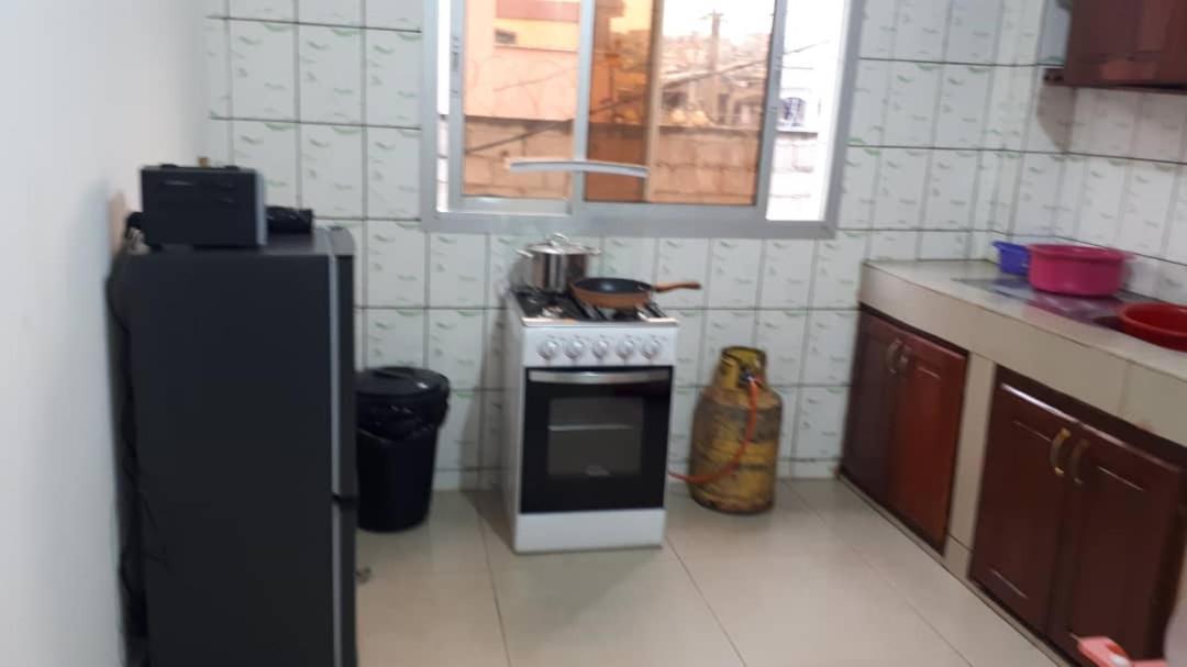 Signorile Jo 2 Apartment Yaoundé Exterior photo